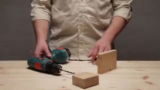 ЛАЙФХАК С ШУРУПОВЕРТОМ смотреть онлайн