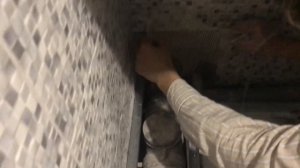 Как заделать дыру возле канализации