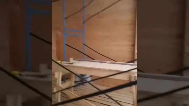Ле Шале. Высокие потолки гостиной одноэтажного шале проекта Le Chalet 127 смотреть онлайн