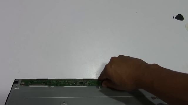 COMO DESARMAR MONITOR LG IPS 22MP65HQ RETIRAR LEDS смотреть онлайн
