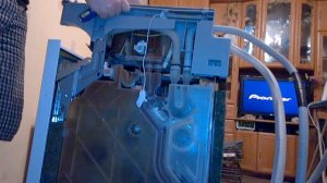 Как поменять рециркуляционный насос на посуда моечной машине Bosch sps69t02ru