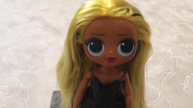 Показ мод причёсок для LOL O.M.G. смотреть онлайн