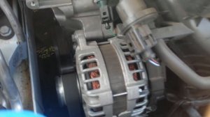 Звук двигателя. Какое то тарахтение появилось. Skoda RAPID 90 л.с. Пробег 3853 км.