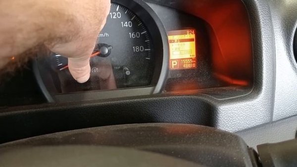 Nissan NV200 service reset (Japanese dash)