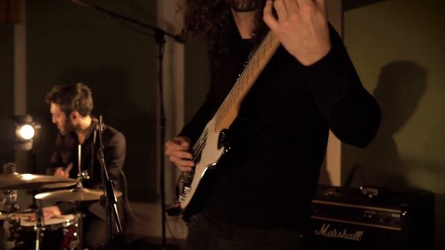 Eternal Refrain - Live Session смотреть онлайн