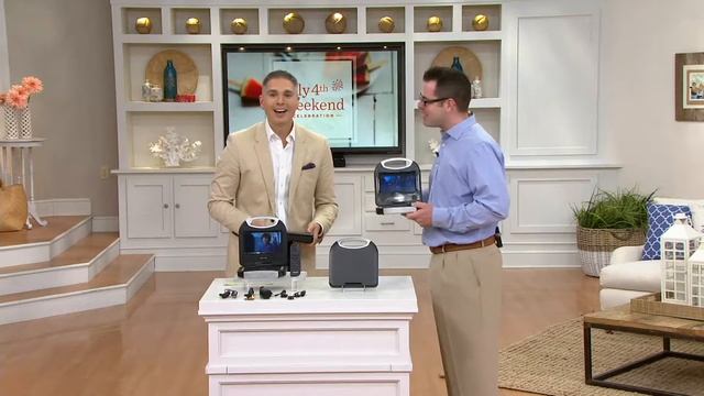 Craig 7" Portable DVD Player Purse Style w/ Accessories on QVC смотреть онлайн
