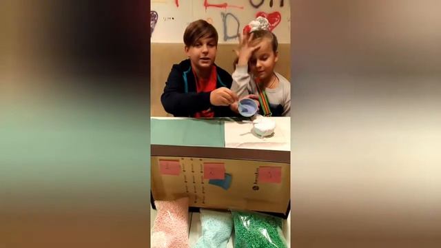 Слайм челендж ,,Выбери правильную цифру чтобы сделать слайм,, смотреть онлайн