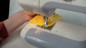 Электромеханическая швейная машина Janome 2049s