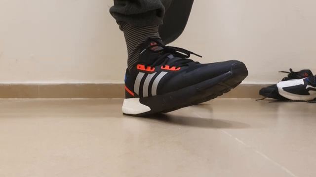 Adidas ZX 2K Boost vs Adidas ZX 1K Boost смотреть онлайн