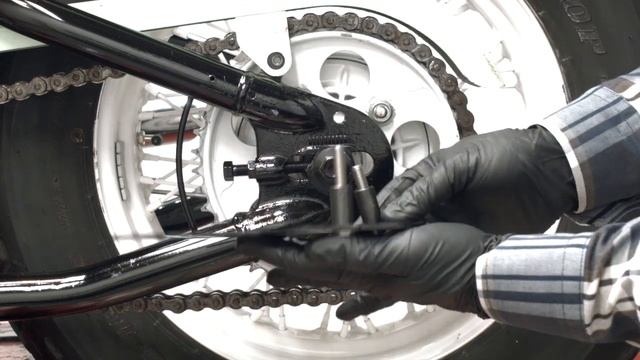 BobberCycle Honda Shadow VLX600 MultiFit Left Bike Bracket смотреть онлайн