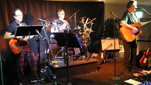Losing My Religion (Cover) - OB4 смотреть онлайн