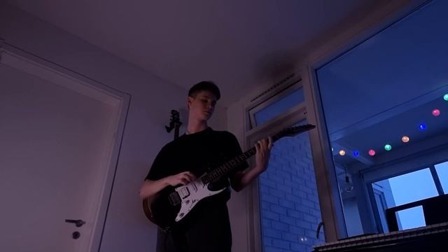 ssshhhiiittt! - цветы КАВЕР НА ЭЛЕКТРУХЕ смотреть онлайн