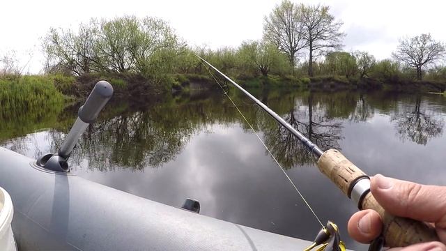 Рыбалка Псковская область река Сороть, Часть вторая - Джиговая 08.05.19 смотреть онлайн