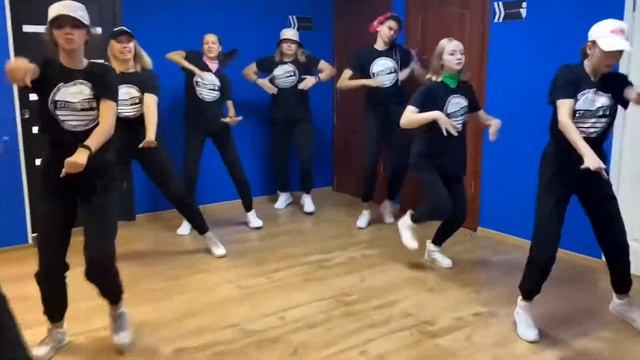 Команда Panda Town смотреть онлайн