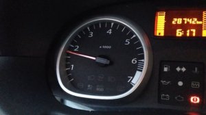 Renault Duster 1,6 плавают холостые обороты