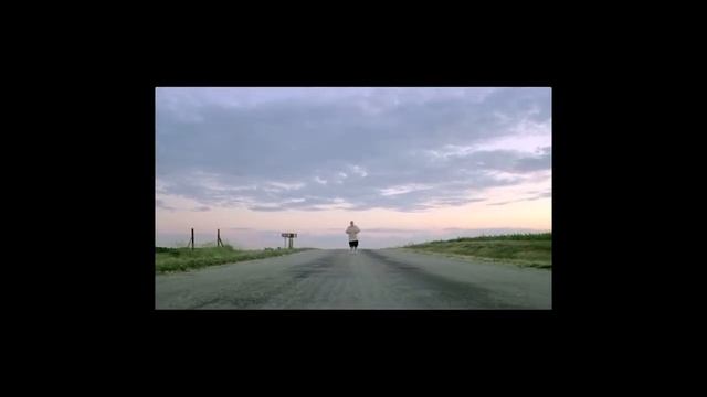 How does Nike use juxtaposition in advertising :: Split Second Story Strategies смотреть онлайн