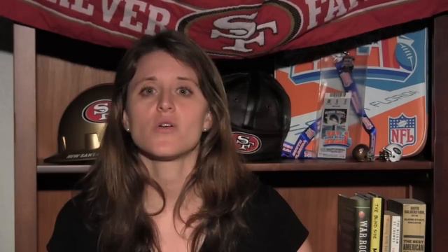Packers vs Seahawks Monday Night Football - Football Wife Explains What Happens! смотреть онлайн