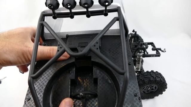 Remo Hobby 1/10 Rock Crawler - Unboxing And First Look смотреть онлайн