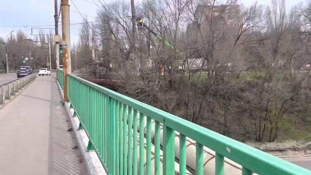 Воронежские разбитые дороги. Видеокамеры на разбитых дорогах. Отсутствие разметки. Знаки в небе! смотреть онлайн