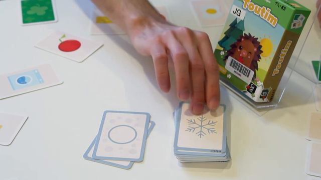 A quoi tu joues? : Toutim смотреть онлайн