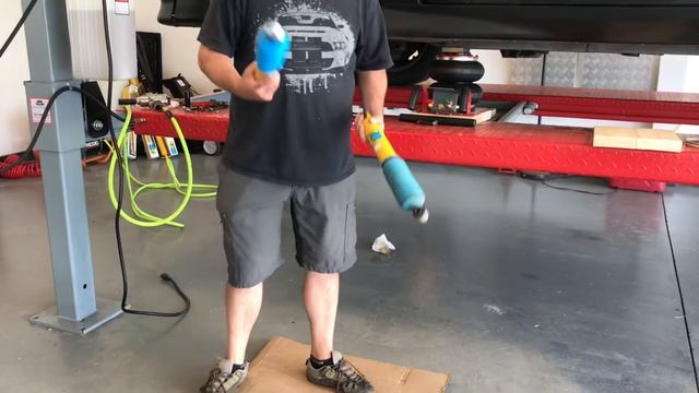 Compare 30-year Old vs. New Bilstein Shock Absorbers смотреть онлайн