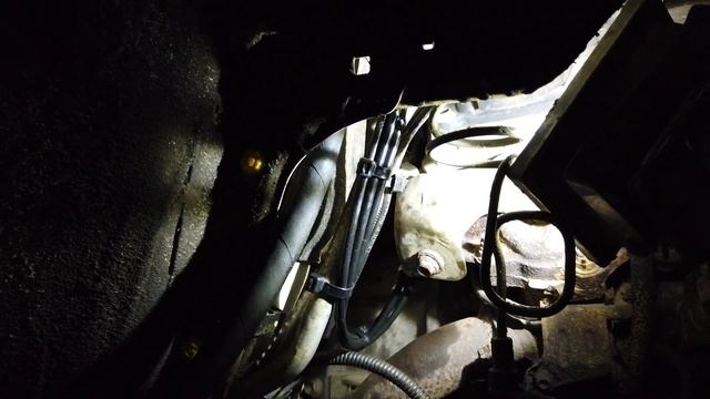 Toyota Land Cruiser 200 Вывод сапунов. смотреть онлайн