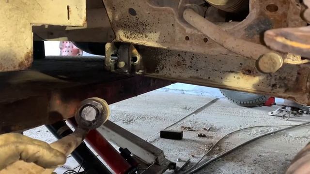 T4 КАПИТАЛЬНЫЙ РЕМОНТ ПЕРЕДНЕЙ ХОДОВОЙ ЧАСТИ. #viktorgarage #vw смотреть онлайн