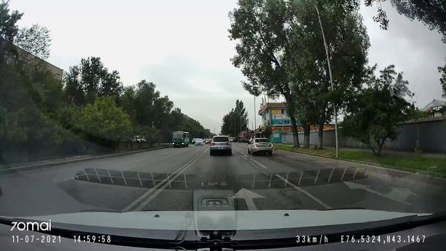 70mai A800S - примеры видео с фронтальной камеры 4K. смотреть онлайн