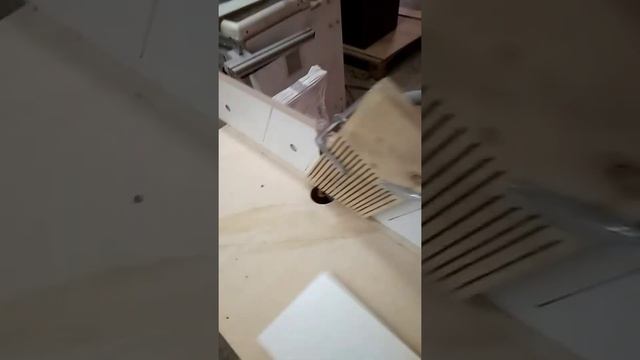 Фасады с интегрированной ручкой,фрезеруем на вылет. смотреть онлайн