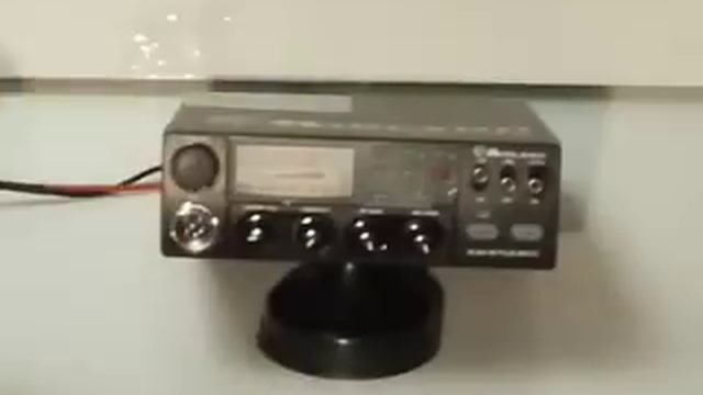 Changing Bands On A Midland 48 Plus CB Radio смотреть онлайн
