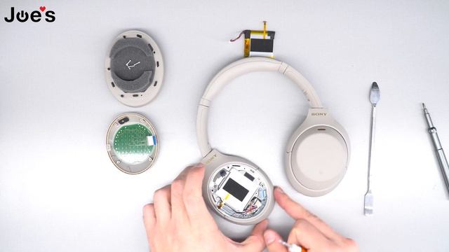 Sony WH-1000XM4 No Power Battery Replacement | Repair Tutorial смотреть онлайн