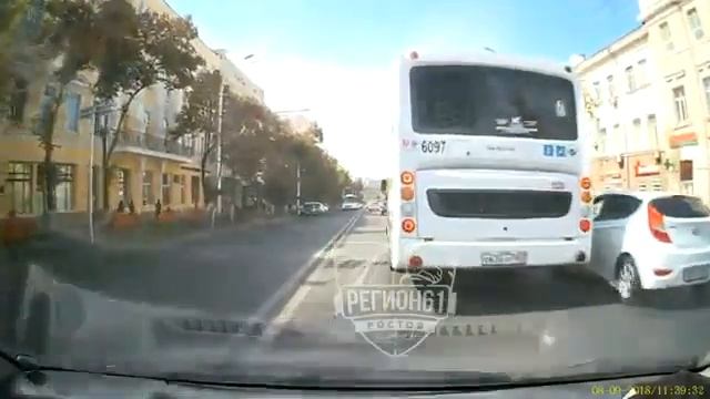 Погоня автобуса за иномаркой Ростов смотреть онлайн