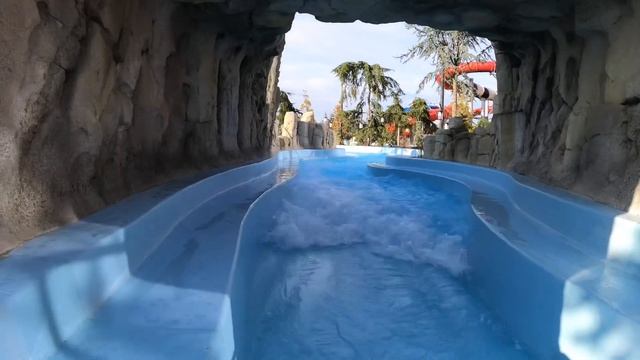 The Wild River at Rulantica Waterpark (The Vildstrøm) смотреть онлайн