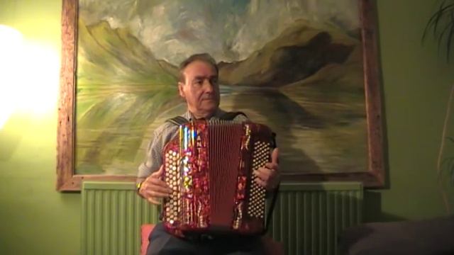 Jacqueline Waltz played on the button accordion by Tommy Newlands 2011 смотреть онлайн