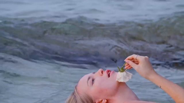 onalavanda — money keys смотреть онлайн