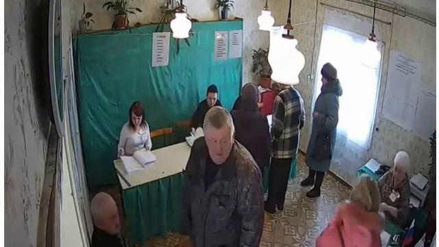 В соответствии с требованиями закона гасим неиспользованные открепительные удостоверения, составляе смотреть онлайн