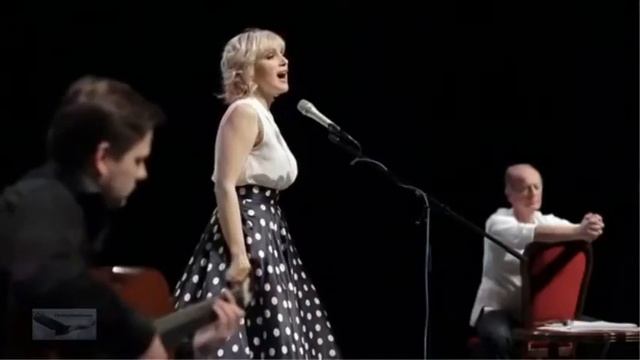 Колокольчик( А.Карелин-Евгений Евтушенко) Наталия Москвина смотреть онлайн