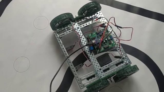 Движение робота по линии смотреть онлайн