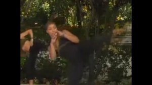 Джанет Дженкинc иТэмили Уэббс. Прокаченные бедра, ягодицы, живот, руки, плечи и спина