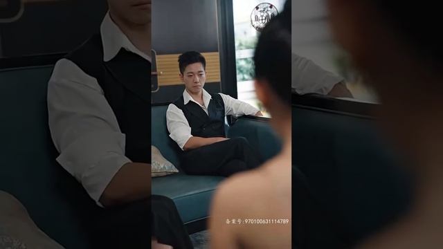 【ENG】[瘋批大佬❤玫瑰美人]簡歡最後悔的事情，就是爲了報復未婚夫，招惹了未婚夫的哥哥，吃完想跑可已經惹了大魔王，小白兔深知自己逃不過，那就馴服這頭桀驁不馴的老虎#甜宠 #腹黑 |kino短剧社? смотреть онлайн