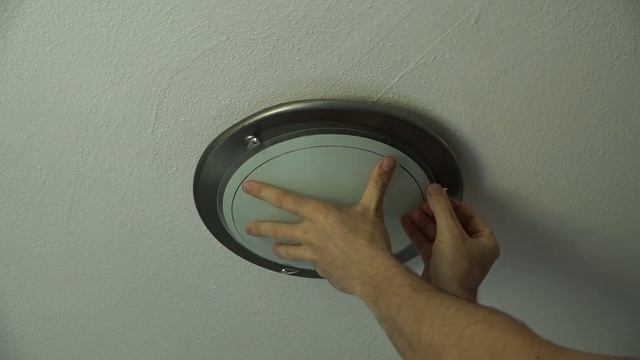 Как снять плафон: 2 плафона с похожей системой крепления смотреть онлайн