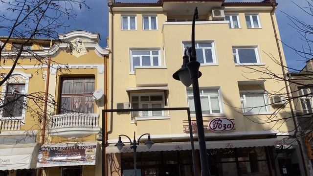 ПРОГУЛКА ПО ГОРОДУ / ЦЕРКОВЬ / ЛИВАНСКАЯ КУХНЯ имеется смотреть онлайн