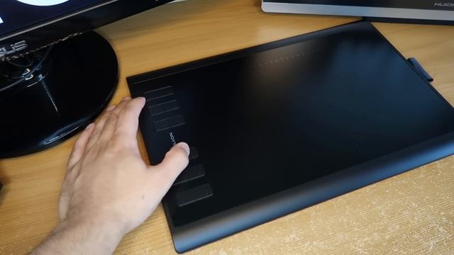 A 12-BUTTON TABLET WITH 8GB MEMORY! HUION New 1060 Plus Unbox Review! смотреть онлайн