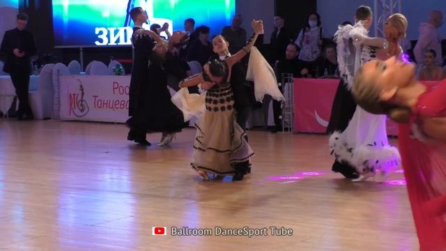 Nikita Kulpin & Sofiia Surnakova = Winter Stars 2021 Under 16 Ballroom = Waltz & Quickstep смотреть онлайн