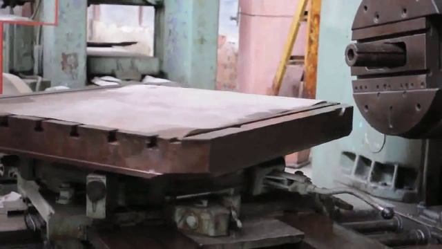 Горизонтально-розточний станок 2А620 смотреть онлайн