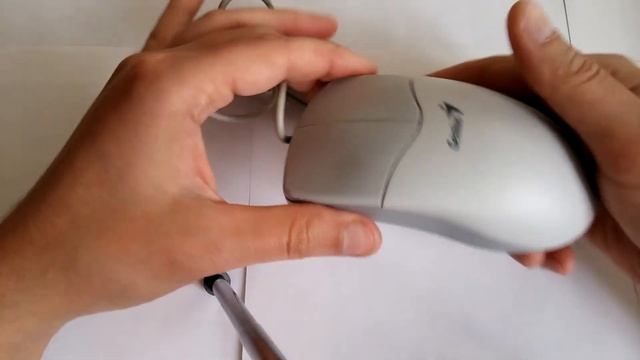 Шариковая механическая мышка Genius EasyMouse Pro PS2. смотреть онлайн