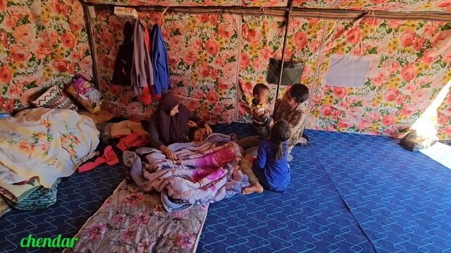 Fatemeh And Father's Hard Work After The Deterioration Of Nomad's Mother