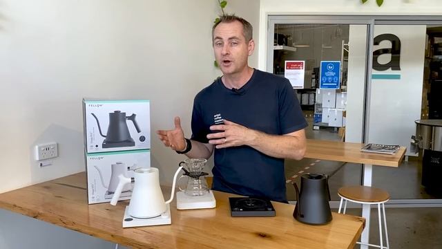 Looking at the Stagg EKG Electric Kettle by Fellow смотреть онлайн