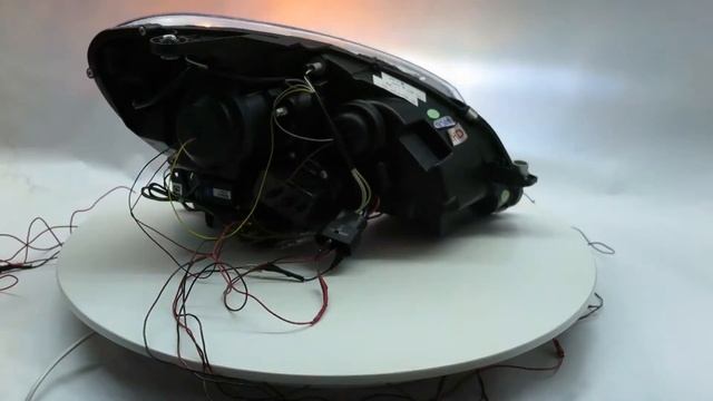 CrazyTheGod C-CLASS W204 12-14 FACELIFTED Cotton LED Angel-Eye Headlight Chrome for Mercedes-Benz смотреть онлайн