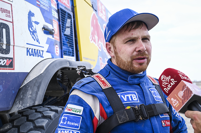 «КАМАЗ-мастер» на ралли «Дакар 2019» — 10-е января — Видео с закрытого бивуака в Такне смотреть онлайн